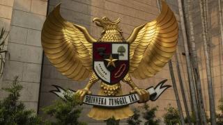 Perbedaan Lambang dan Dasar Negara yang Seringkali Keliru